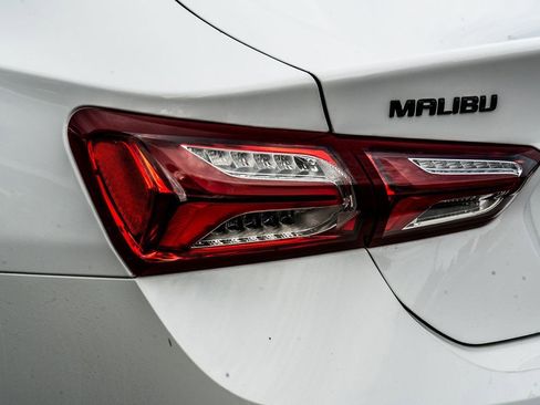 Used 2024 Chevrolet Malibu LT w/ Sport Edition image 8