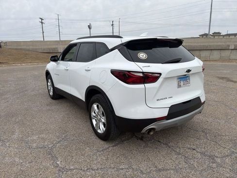 Used 2022 Chevrolet Blazer LT image 4