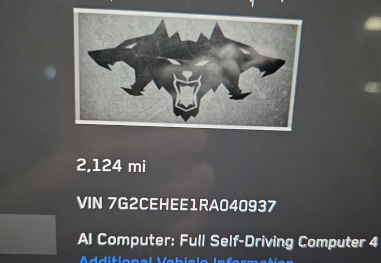 Used 2024 Tesla Cybertruck Cyberbeast AWD/4WD image 7