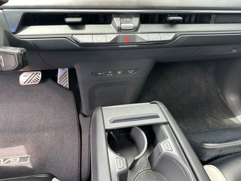 Used 2024 Kia EV9 GT-Line AWD/4WD image 27
