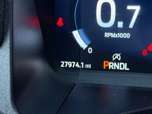 Used 2025 Ford Explorer ST-Line w/ ST-Line Street Pack AWD/4WD image 30