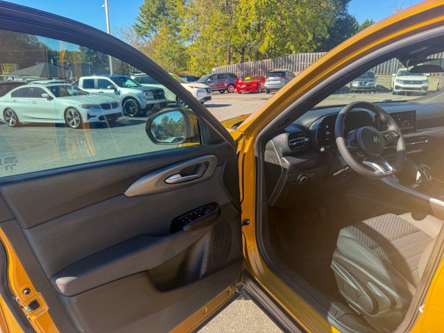 Used 2024 Dodge Hornet GT w/ Cold Weather Group AWD/4WD image 14