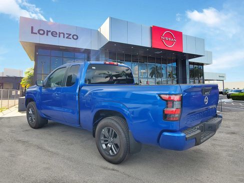 New 2025 Nissan Frontier SV image 6