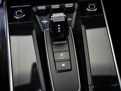 Certified 2023 Porsche 911 Turbo image 38