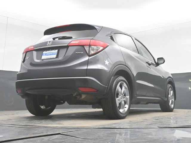 Used 2022 Honda HR-V LX image 47