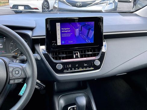 Certified 2023 Toyota Corolla LE image 6