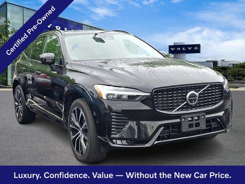 Certified 2024 Volvo XC60 B5 Plus w/ Climate Package AWD/4WD image 1