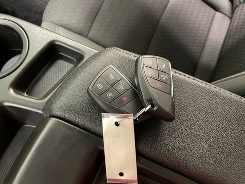 Certified 2023 Chevrolet Silverado 1500 LT image 6