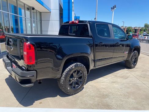 Used 2018 Chevrolet Colorado Z71 w/ Z71 Midnight Edition AWD/4WD image 5