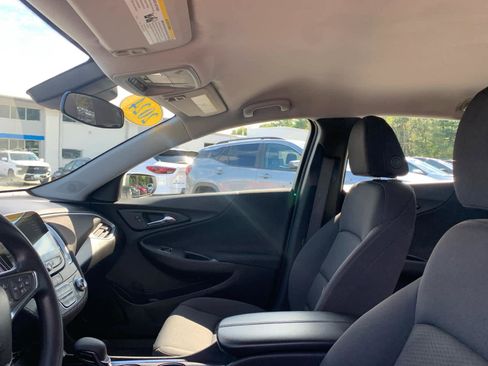 Certified 2024 Chevrolet Malibu LT image 12