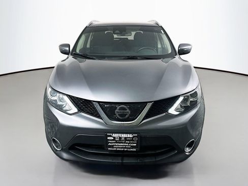 Used 2019 Nissan Rogue Sport SV w/ All-Weather Package AWD/4WD image 2