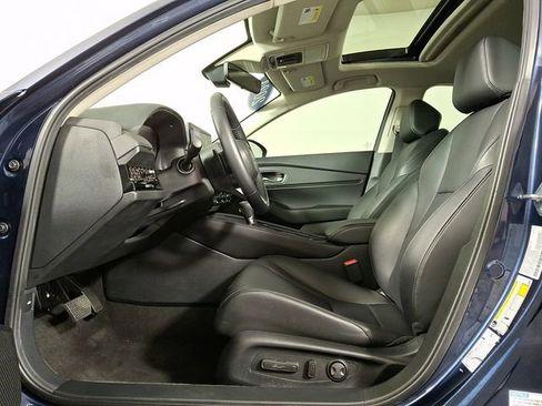 Used 2024 Honda Accord Touring image 15