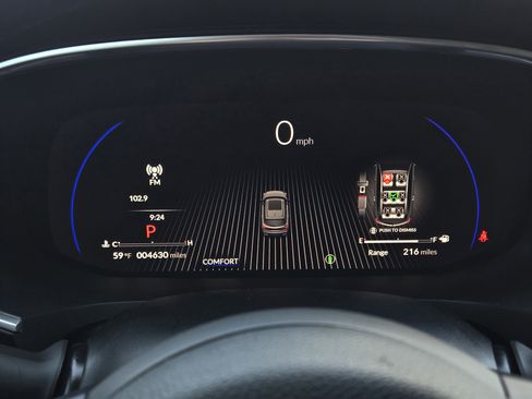 Used 2025 Acura MDX w/ Technology Package image 17