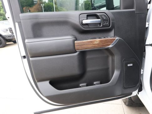 Certified 2020 Chevrolet Silverado 2500 High Country w/ Z71 Off-Road Package AWD/4WD image 12