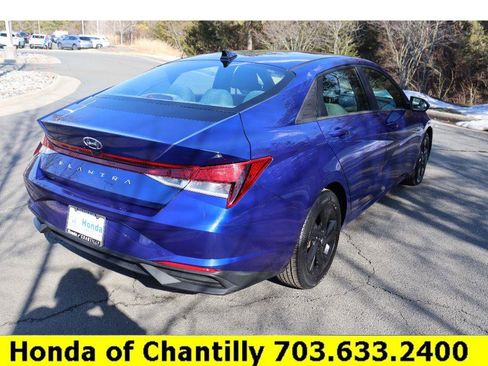 Used 2021 Hyundai Elantra SEL image 7