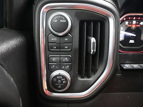 Used 2021 GMC Sierra 1500 AT4 w/ AT4 Premium Package AWD/4WD image 12