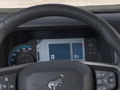 New 2025 Ford Bronco Outer Banks image 13