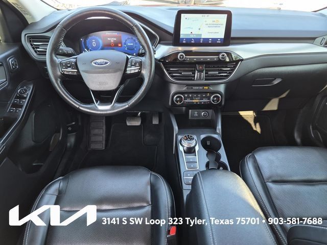 Used 2021 Ford Escape Titanium AWD/4WD image 27