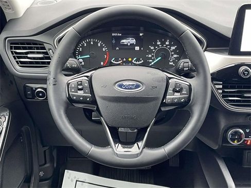 Certified 2022 Ford Escape SEL image 13