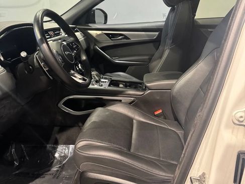 Used 2024 Jaguar F-PACE R-Dynamic S AWD/4WD image 10