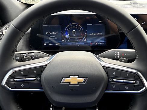 New 2026 Chevrolet Equinox LT image 16