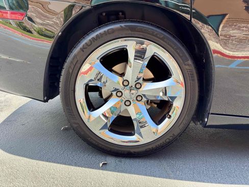 Used 2012 Dodge Charger R/T w/ Wheels & Tunes Group RWD image 14