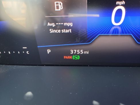 Certified 2025 Volkswagen Taos S image 31