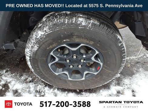 Used 2023 Jeep Wrangler Unlimited Rubicon image 10