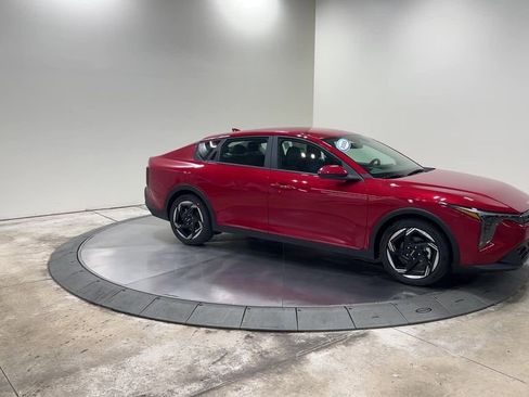 New 2025 Kia K4 EX image 5