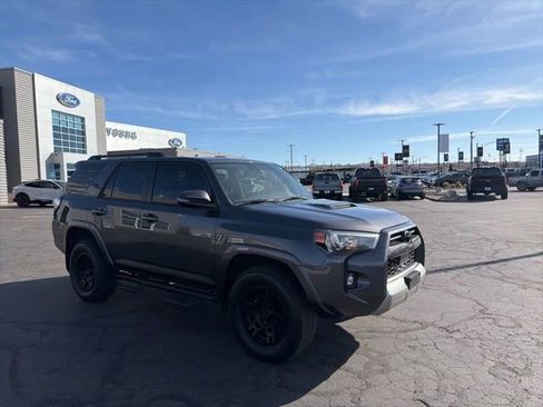 Used 2023 Toyota 4Runner TRD Off-Road Premium w/ Moonroof Package AWD/4WD image 2