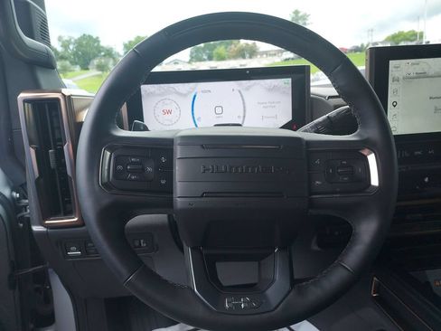 Used 2025 GMC Hummer EV 3X AWD/4WD image 20