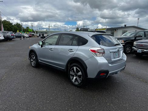 Used 2014 Subaru Crosstrek 2.0i Premium AWD/4WD image 5