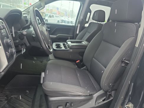 Used 2018 Chevrolet Silverado 1500 LT w/ All Star Edition image 13