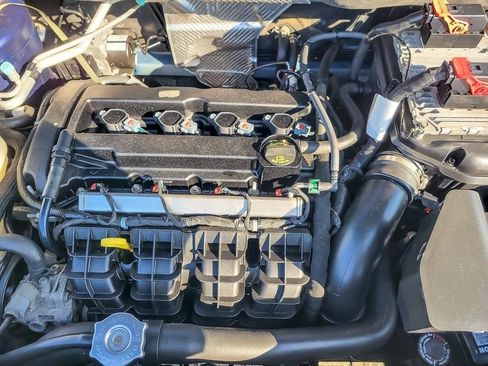 Used 2016 Jeep Compass High Altitude FWD image 24