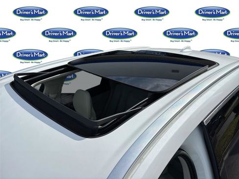 Used 2023 Volvo XC60 B5 Plus w/ Protection Package Premier image 25