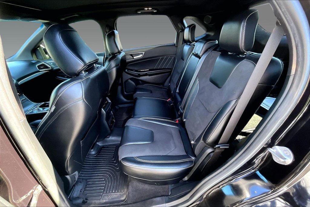 Used 2020 Ford Edge ST w/ Equipment Group 401A AWD/4WD image 15