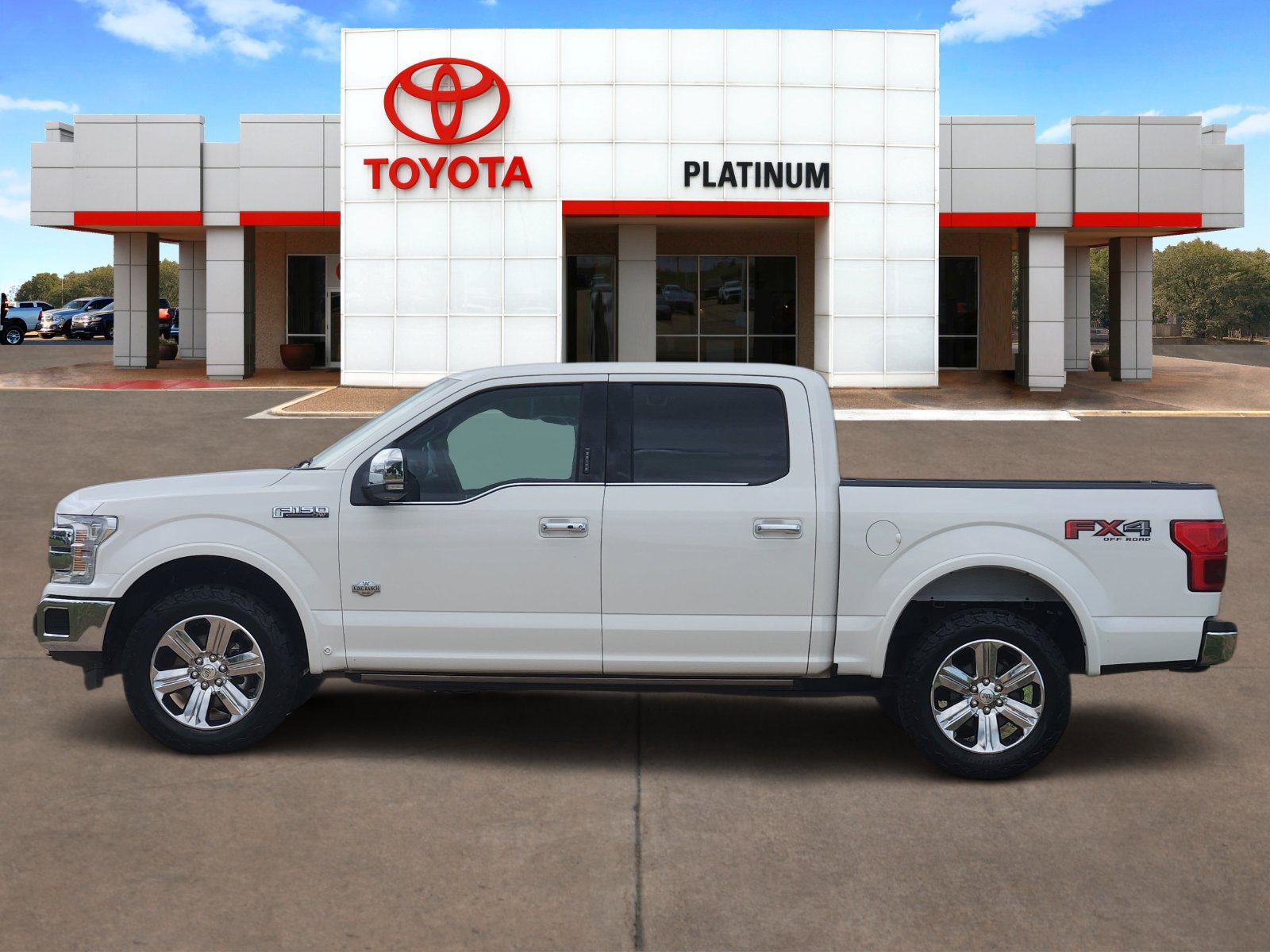 Used 2020 Ford F150 King Ranch w/ Equipment Group 601A Luxury AWD/4WD image 3