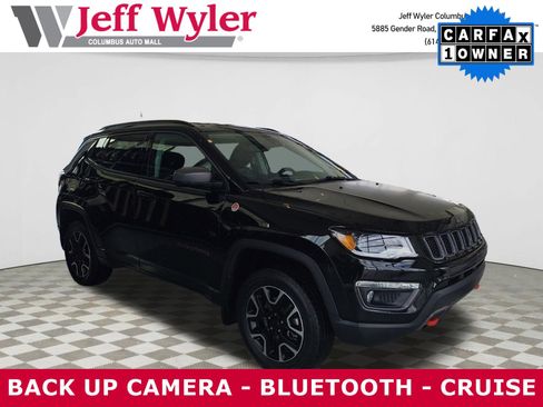 Used 2021 Jeep Compass Trailhawk image 1