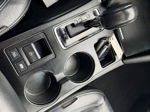 Used 2018 Subaru Outback 2.5i Limited image 16