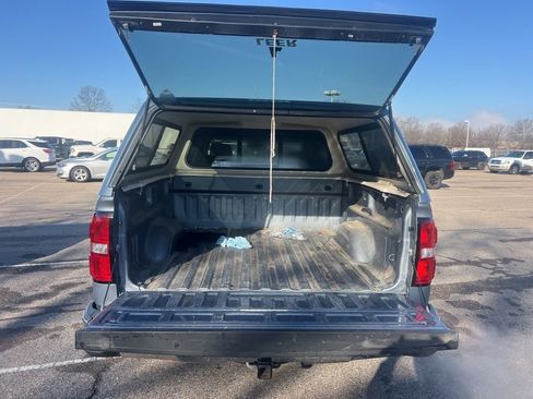 Used 2015 GMC Sierra 1500 SLT w/ SLT Crew Cab Value Package image 9