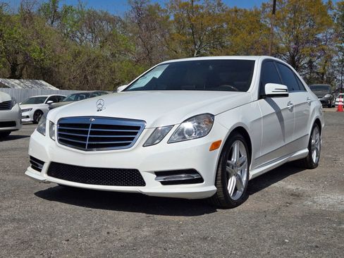 Used 2013 Mercedes-Benz E 350 Sedan image 2