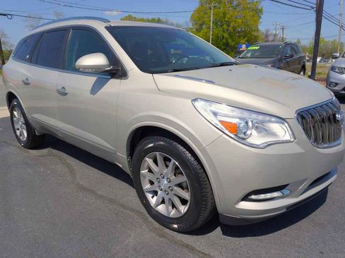 Used 2016 Buick Enclave Leather image 4