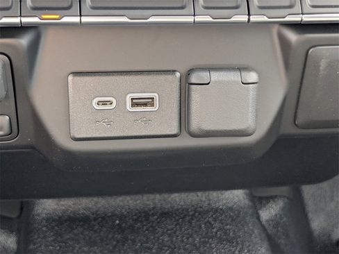 New 2026 Chevrolet Silverado 1500 W/T w/ WT Value Package image 16