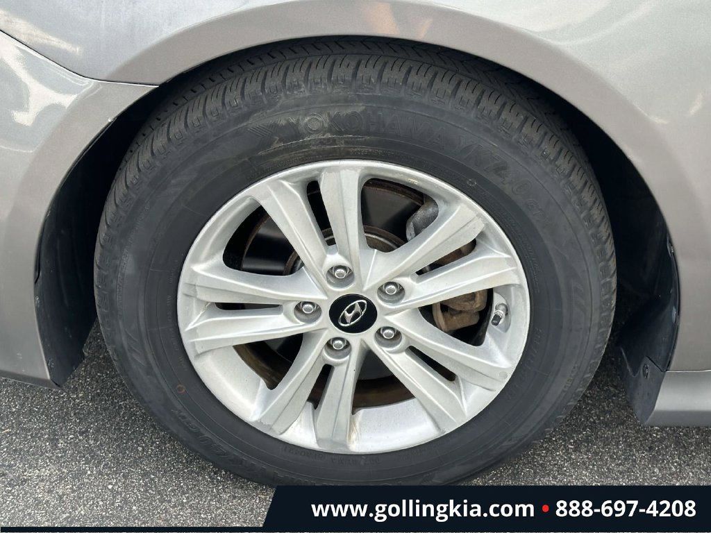 Used 2014 Hyundai Sonata GLS w/ Popular Equipment Group 2 FWD image 7