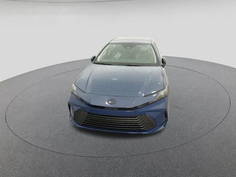 New 2026 Toyota Camry LE image 15