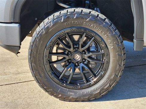 Used 2022 GMC Sierra 1500 Elevation image 10