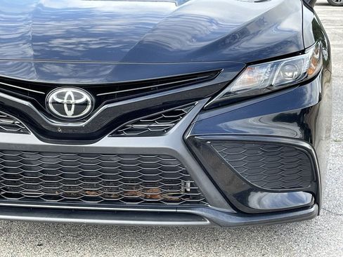 Used 2024 Toyota Camry SE FWD image 8