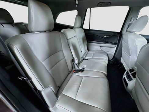 Used 2017 Honda Pilot EX-L image 31