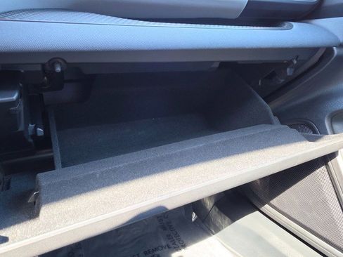 Used 2023 Subaru Outback Premium image 46