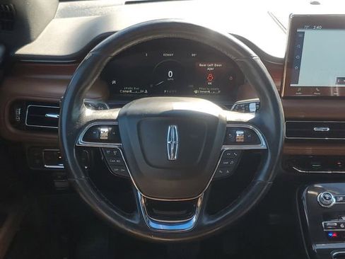 Used 2022 Lincoln Nautilus Reserve image 35